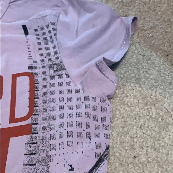 Postcard from the street scene t-shirt. - Picture 5 of 6